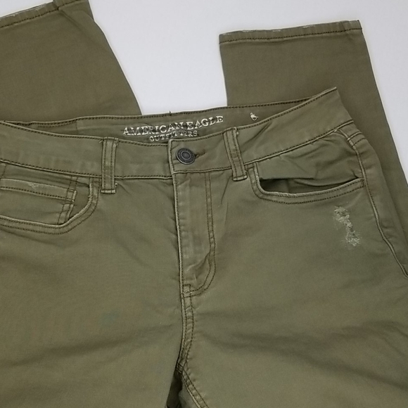 AMERICAN EAGLE TOMGIRL JEANS - Picture 5 of 7